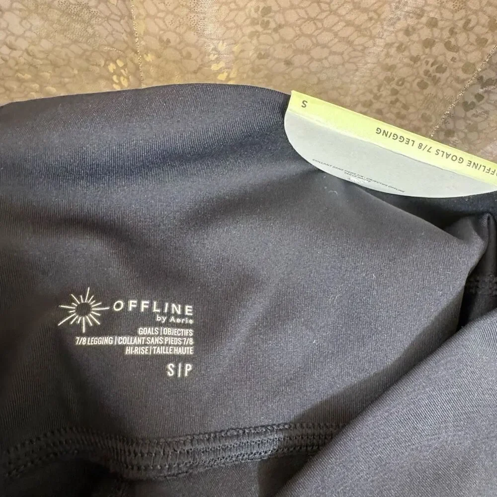 Aerie OFFLINE Goals Logo Leggings Black 7/8 Length Hi‎ Rise Small NWT
